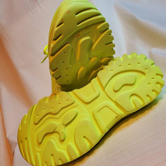 ESSENTIAL SNEAKERS -NEON YELLOW - Picture 7 of 9